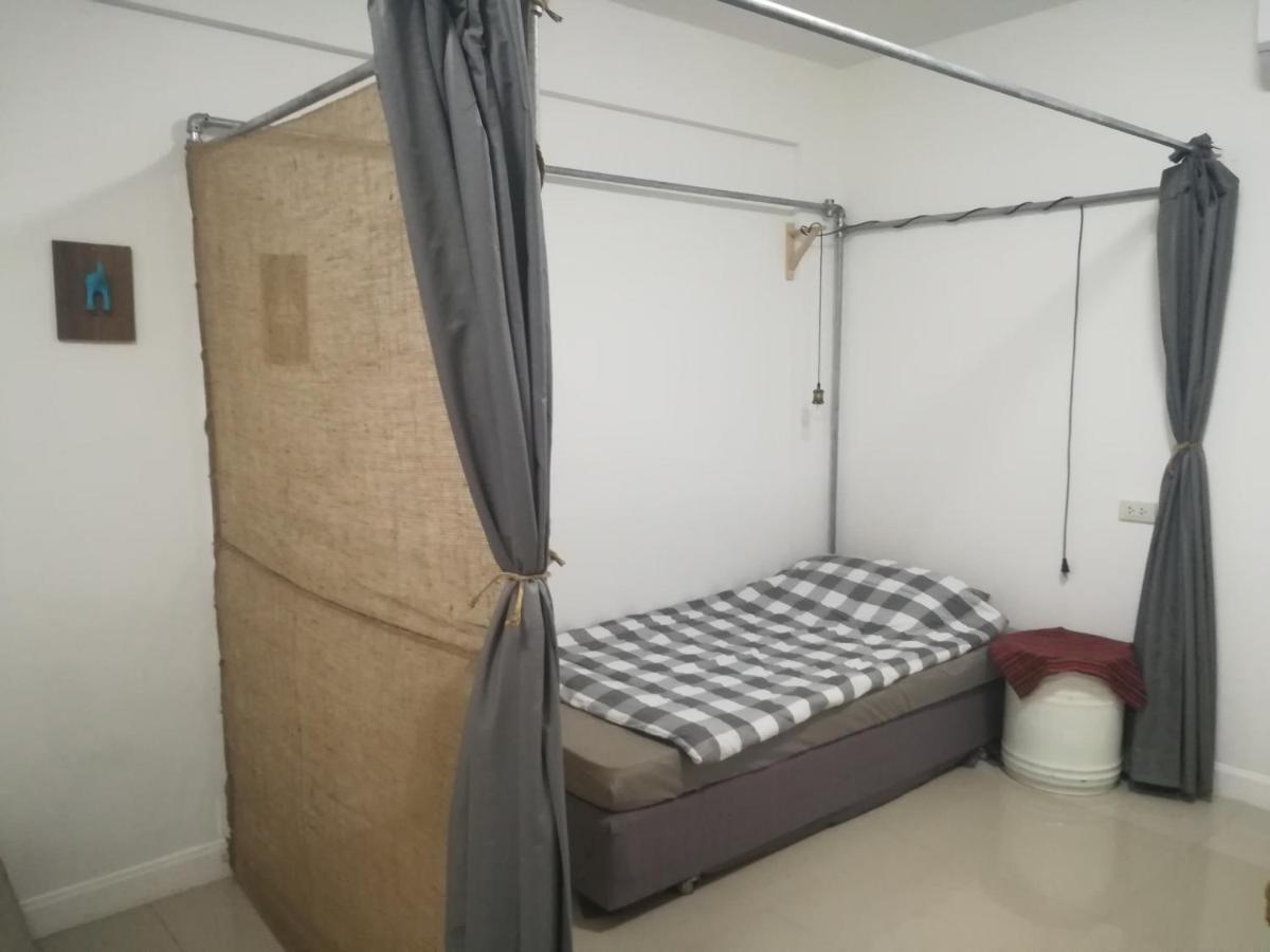Pak Chong More Hostel ภายนอก รูปภาพ