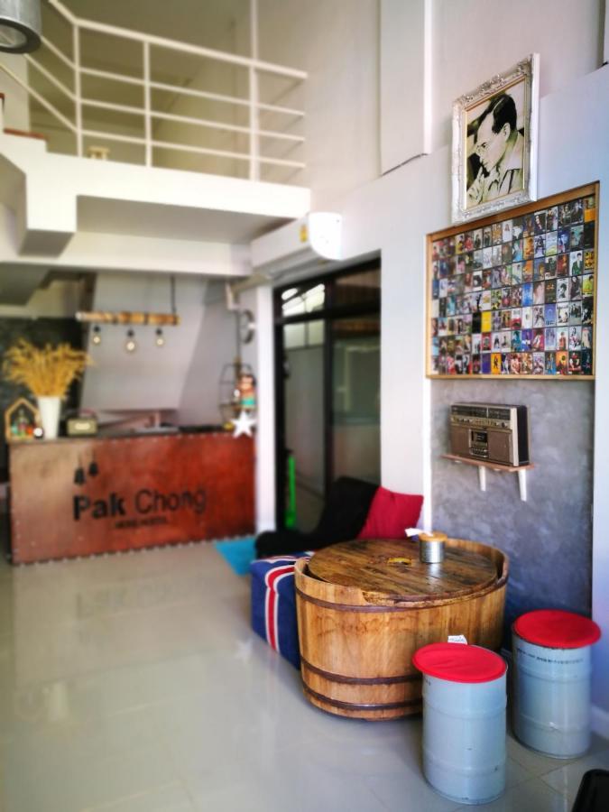 Pak Chong More Hostel ภายนอก รูปภาพ